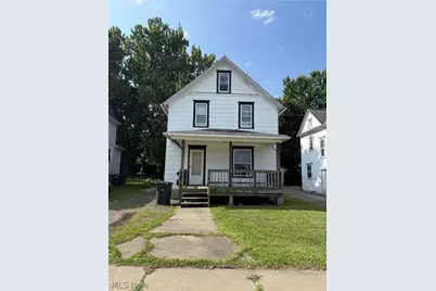 338 E Thornton Street, Akron, OH 44311 - Photo 1