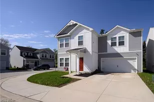 460 Auld Farm Cir, Akron, OH 44320 - Photo 1