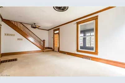 930 Forest Avenue, Zanesville, OH 43701 - Photo 8