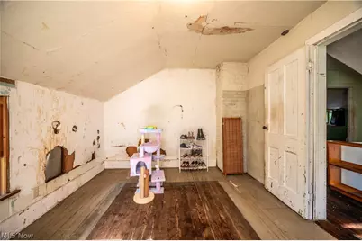 1263 Depot Phalanx Street, Worthington, OH 44470 - Photo 22