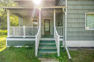 1263 Depot Phalanx St, Worthington, OH 44470 - Photo 2