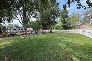 438 N Wooster Ave, Strasburg, OH 44680 - Photo 26