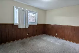 826 Michigan, Youngstown, OH 44505 - Photo 8