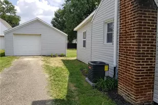 4114 Buchtel Ave NE, Louisville, OH 44641 - Photo 20