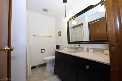 364 Country Club Blvd, Weirton, WV 26062 - Photo 24