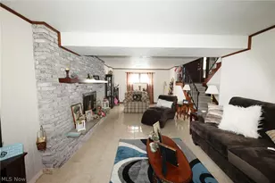 364 Country Club Blvd, Weirton, WV 26062 - Photo 22
