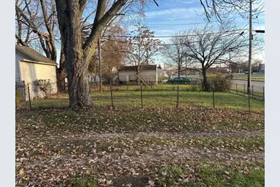 1820 Midway Avenue NE, Canton, OH 44705 - Photo 6
