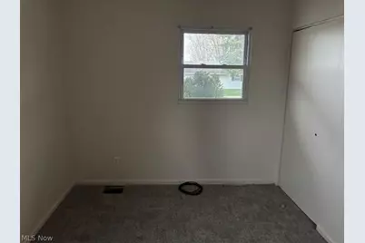 1820 Midway Avenue NE, Canton, OH 44705 - Photo 12