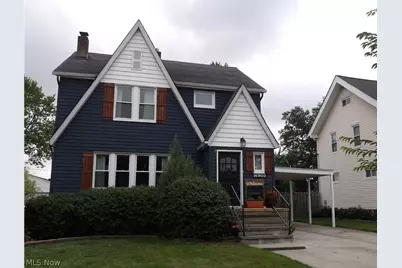 16903 Woodbury Avenue, Loveland, OH 44135 - Photo 1