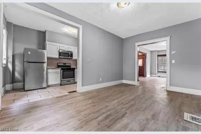 7507 Lawnview Avenue, Loveland, OH 44103 - Photo 8