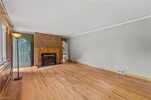1409 Elm Grove Ave, Akron, OH 44312 - Photo 4