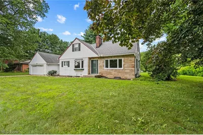 1409 Elm Grove Avenue, Akron, OH 44312 - Photo 2