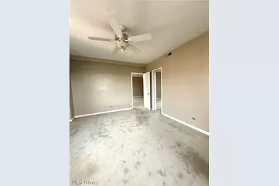 19015 Van Aken Boulevard, Huber Heights, OH 44122 - Photo 10