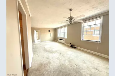 19015 Van Aken Boulevard, Huber Heights, OH 44122 - Photo 6