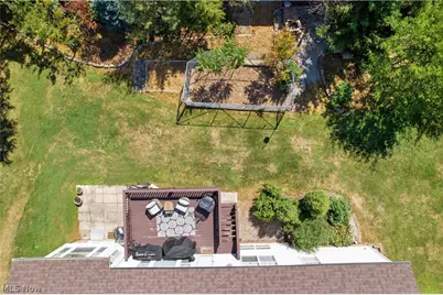 8913 Isabelle Lane, Macedonia, OH 44056 - Photo 4