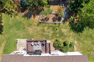 8913 Isabelle Ln, Macedonia, OH 44056 - Photo 4
