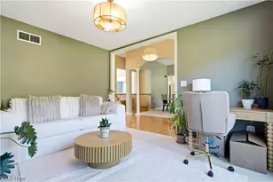 8913 Isabelle Ln, Macedonia, OH 44056 - Photo 8
