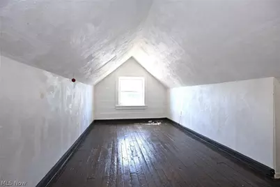 519 Wellington Avenue, Akron, OH 44305 - Photo 26