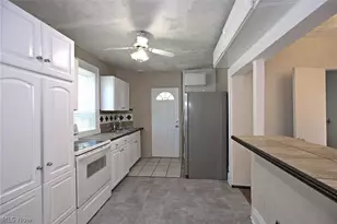 519 Wellington Ave, Akron, OH 44305 - Photo 10