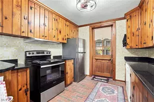 70 W School St, McConnelsville, OH 43756 - Photo 14
