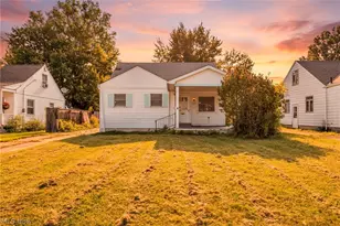 1513 Maple Dr, Lorain, OH 44052 - Photo 2