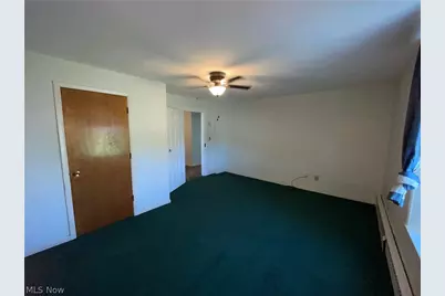 8279 Baumhart Road, Vermilion, OH 44089 - Photo 16