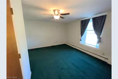 8279 Baumhart Road, Vermilion, OH 44089 - Photo 14