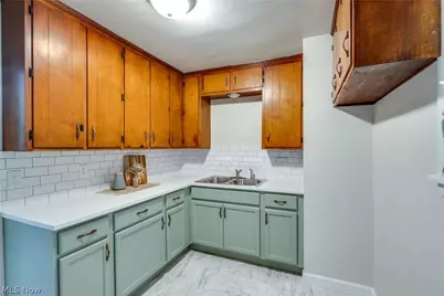 428 Kline Avenue, Akron, OH 44305 - Photo 12