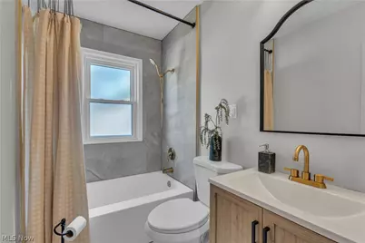 12208 Kensington Avenue, Loveland, OH 44111 - Photo 14
