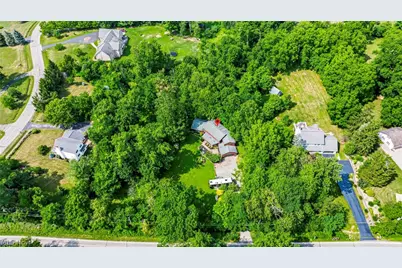 10182 Mulberry Road, Chardon, OH 44024 - Photo 2