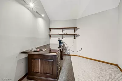 10182 Mulberry Road, Chardon, OH 44024 - Photo 14