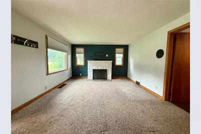 2476 Ravenna Avenue NE, East Canton, OH 44730 - Photo 10