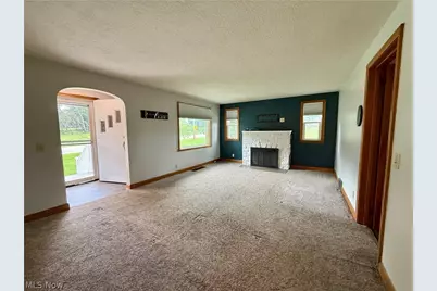 2476 Ravenna Avenue NE, East Canton, OH 44730 - Photo 8