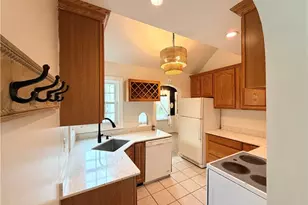 2007 32nd St NW, Canton, OH 44709 - Photo 12
