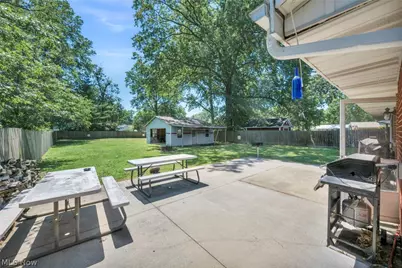 4805 Mapleview Drive, Vermilion, OH 44089 - Photo 16