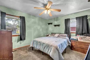 4805 Mapleview Dr, Vermilion, OH 44089 - Photo 10