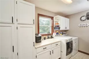 12399 Bridgemont Ave NW, Uniontown, OH 44685 - Photo 12