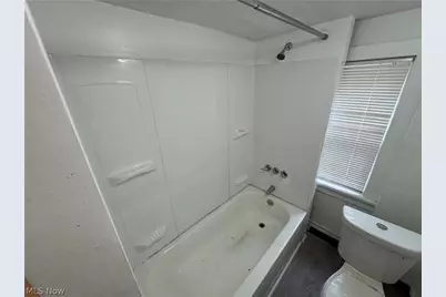 520 Ardella Avenue, Akron, OH 44306 - Photo 36