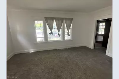 9724 Hilgert Drive, Loveland, OH 44104 - Photo 8