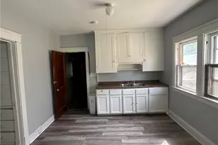9724 Hilgert Dr, Loveland, OH 44104 - Photo 14