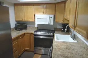 306 Deepwood Dr, Wadsworth, OH 44281 - Photo 4