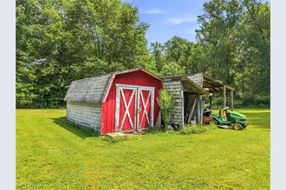 1129 Oak Tree Road, Akron, OH 44320 - Photo 26