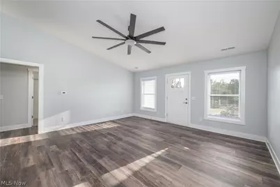 5363 Mallard Circle, Kent, OH 44240 - Photo 6