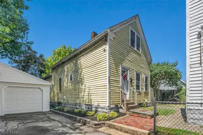 852 Starkweather, Loveland, OH 44113 - Photo 2