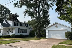 115 Cummings Ave, Geneva, OH 44041 - Photo 2