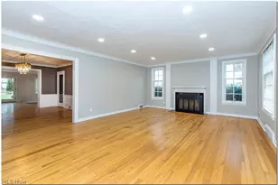 2685 Rocklyn Rd, Huber Heights, OH 44122 - Photo 2