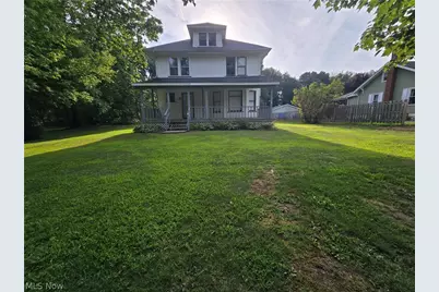 429 S Amboy Road, Conneaut, OH 44030 - Photo 1