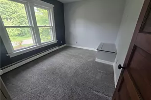 429 S Amboy Rd, Conneaut, OH 44030 - Photo 12