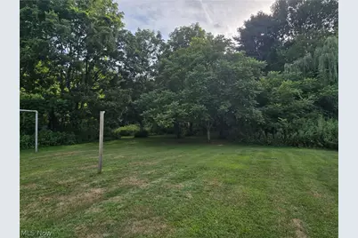 429 S Amboy Road, Conneaut, OH 44030 - Photo 4