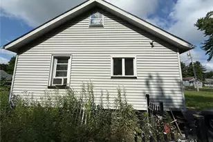 2731 Jean St, Youngstown, OH 44502 - Photo 4